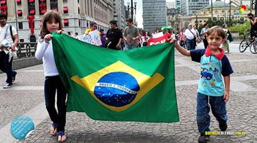 Pedro e Leila Marcha do Imigrantes