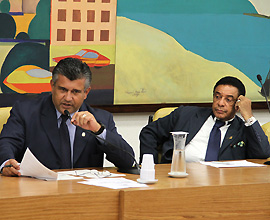 PLENARIO-01-12-2010-RenattodSousa-_022-72-NOTICIA