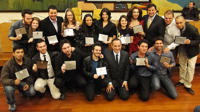 HOMENAGEM_AO_TEATRO-19-08-2014-FRANCA-06226-72ABRE