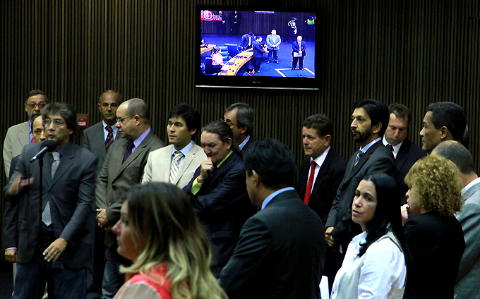 PLENARIO-632013-Rtto__0204-72-ABRE